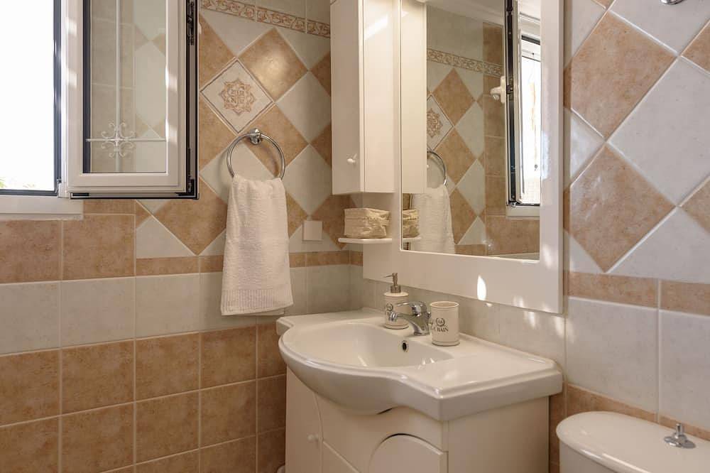 Luxus-Design-Haus in Kreta in der Nähe des Strandes in Kalamaki (Kreta), Iraklio-Heraklion und Umgebung