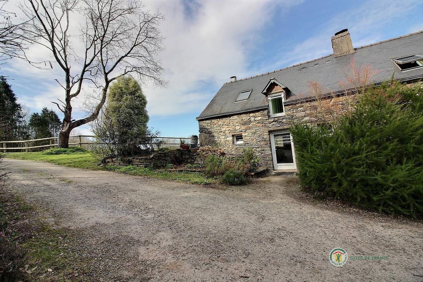 Gîte for 2 People in Merléac, Bretagne