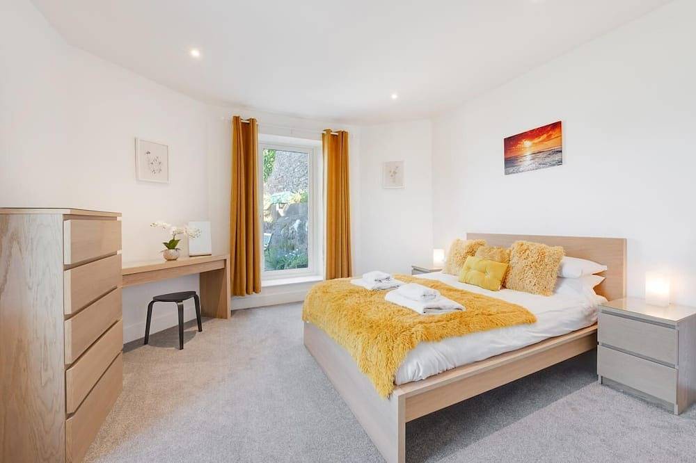 3 Bed in Brixham (oc-sdpira) in Brixham, Torbay