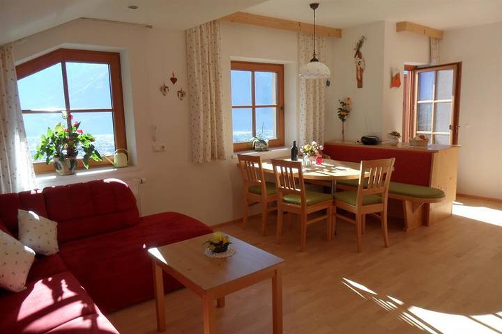 Bauernhaus für 6 Personen, mit Garten und Balkon, kinderfreundlich - 1