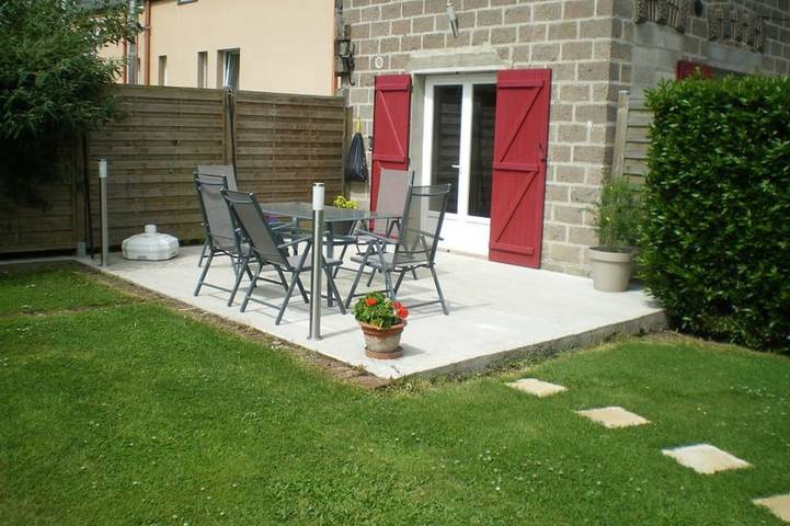 Gîte pour 6 personnes, avec Jacuzzi ainsi que Terrasse et Jardin à Friville-Escarbotin