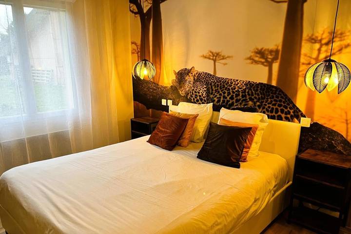 Location de vacances pour 8 personnes, avec vue et jardin à Peyrole - 3
