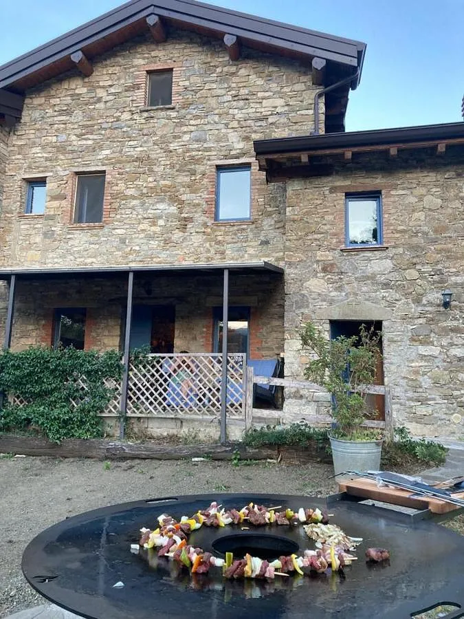 Casa vacanza per 7 persone, con giardino e panorama nonché piscina, con animali domestici - 1