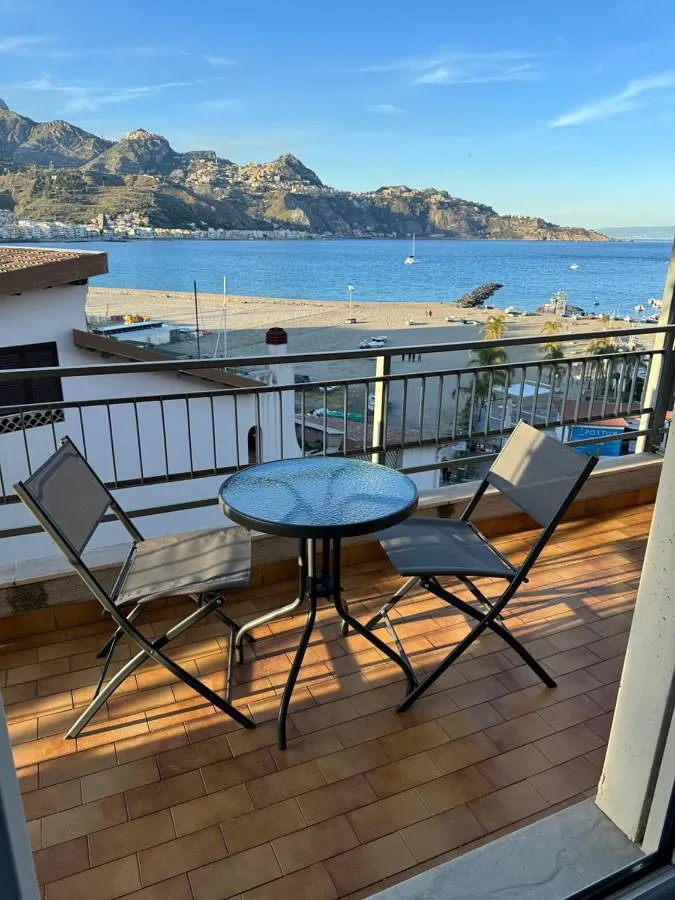 Apartamento de vacaciones para 2 personas, con vistas y terraza - 1
