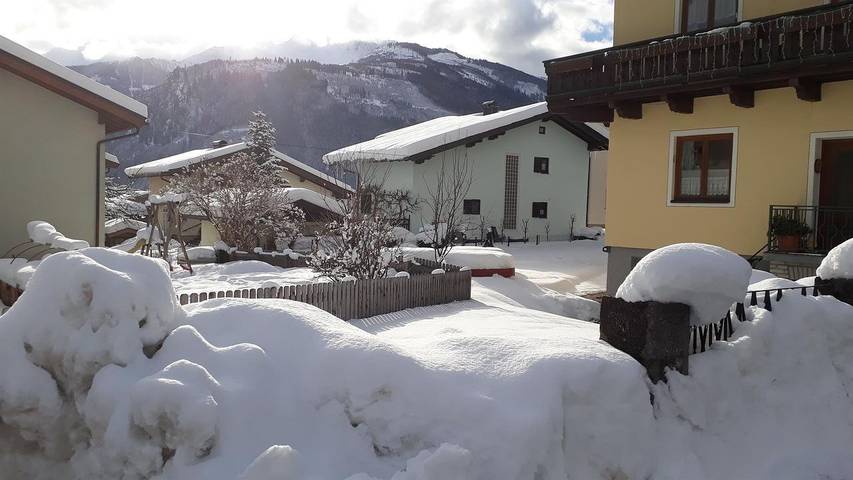 Ferienwohnung für 6 Personen, mit Garten und Balkon in Uttendorf - 4