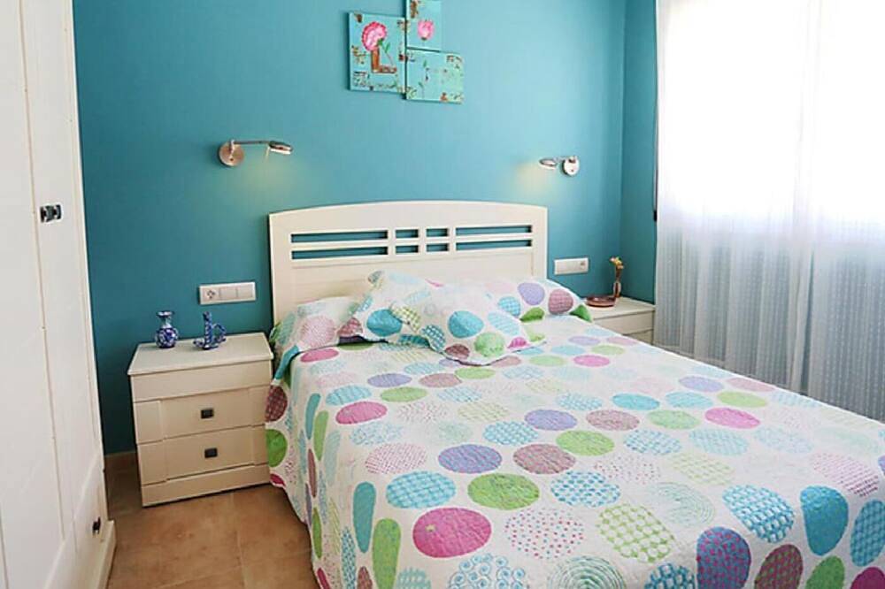 Innouthome Magnífica Casa Familiar Con Piscina, Bbq, Wifi Y Aire-11 De Setembre in Tierras del Ebro, Costa Dorada