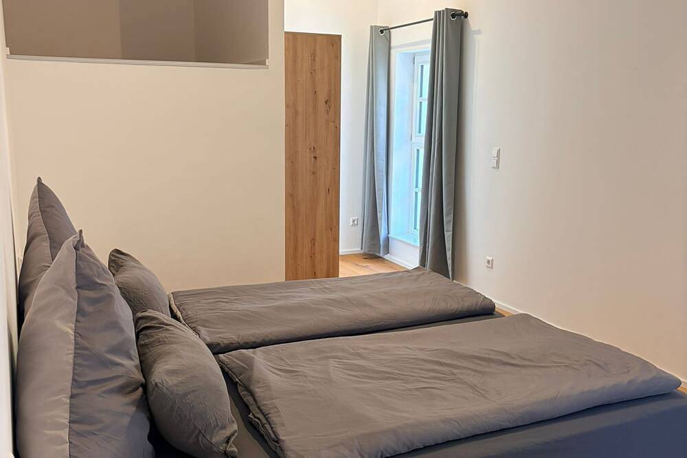 Ganze Wohnung, 119qm Neubau-Wohnung mit Garage im Herzen der schönsten Altstadt Deutschlands in Bad Wimpfen, Kraichgau