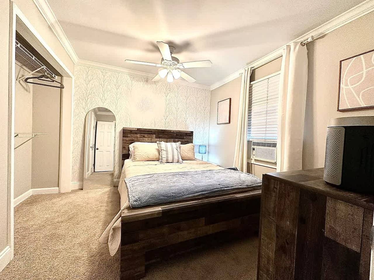 Appartamento intero, Stylish Modern Apt Near Northside Hospital in Lake Lanier