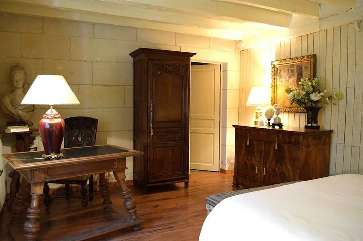 Gîte pour 2 personnes, avec jardin ainsi que piscine et terrasse à Selles-sur-Cher - 3