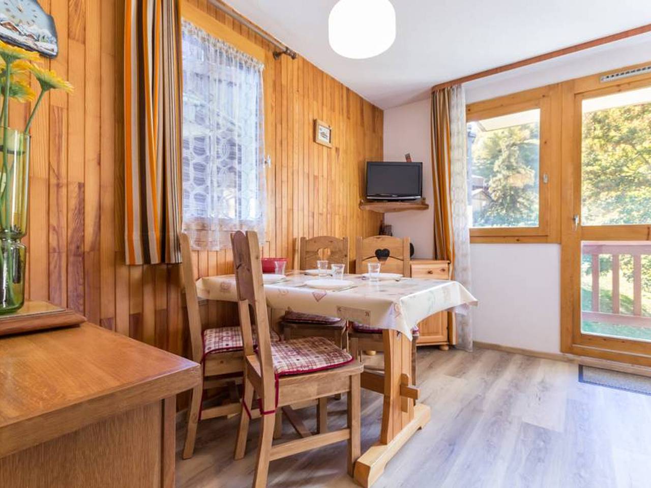 Ganze Wohnung, Helle Wohnung im Zentrum, 4-5 Pers, Montchavin in Bellentre, La Plagne-Tarentaise