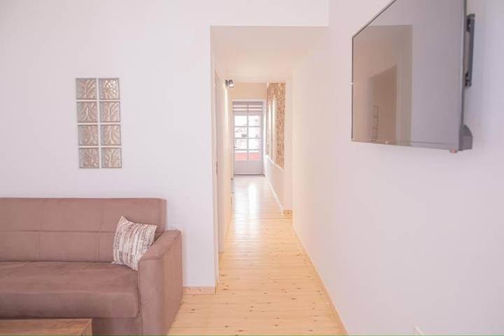 Ferienwohnung für 6 Personen, mit Balkon und Terrasse sowie Ausblick in Gythio - 4
