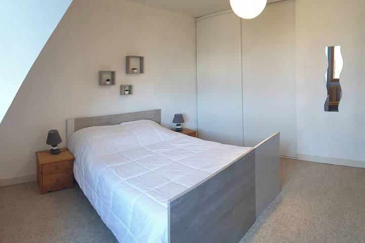 Gîte pour 8 personnes, avec jardin à Anzême - 4