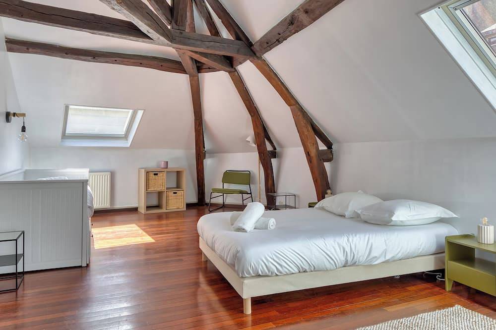 Appartement entier, Geoffroy, sublime duplex à proximité de la place du vieux marché in Rouen, Région de Rouen