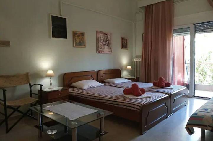 Location de vacances pour 5 personnes, avec balcon dans Kalambáka