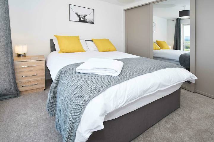 Apartment for 6 people, with garden in Stoke-on-Trent