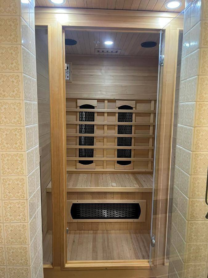 Chambre d’hôte pour 11 personnes, avec jardin et sauna, animaux acceptés dans Maine-et-Loire - 2