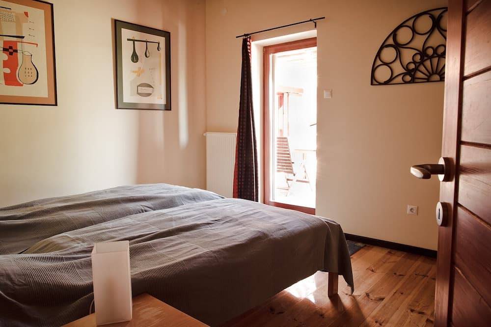 Private holiday villa, country house with land attached in Western Hungary in Apátistvánfalva, Vas megye