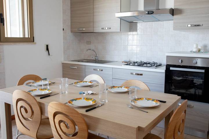 Location de vacances pour 6 personnes, avec balcon à Torre Lapillo - 3