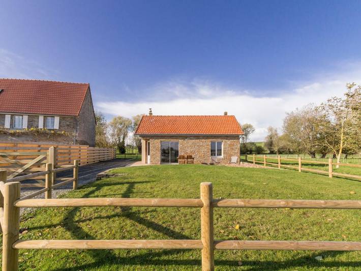 Gîte pour 4 personnes, avec jardin, animaux acceptés à Vains - 4