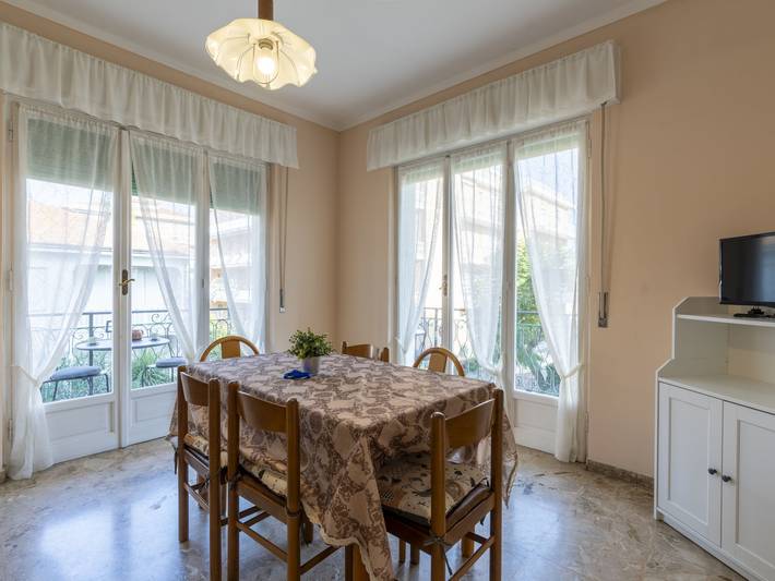 Gîte pour 6 personnes, avec balcon et jardin à Diano Marina - 2