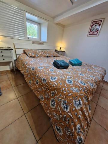 Location de vacances pour 2 personnes, avec terrasse à Lampaul-Ploudalmézeau