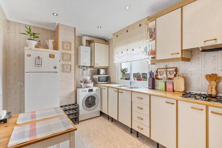 Appartement entier, Appartement 'Sanpolicarpo' avec balcon, Wi-Fi et climatisation in Torrevieja Centre, Torrevieja