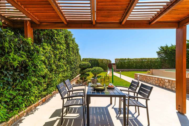 Location de vacances pour 4 personnes, avec balcon à Lindos - 2