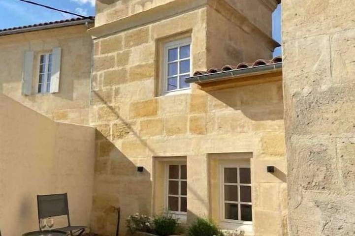 Location de vacances pour 5 personnes, avec jardin à Mérignas