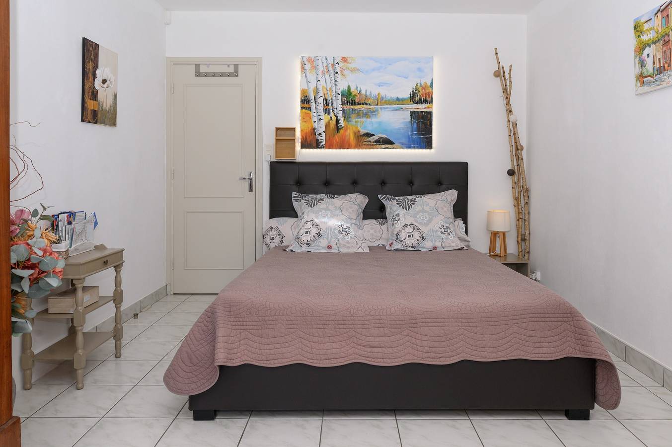 Chambre d'hôtes « Un Détour Entre Mer et Campagne » avec terrasse, jardin partagés et Wi-Fi in Pluneret, Côte des Mégalithes