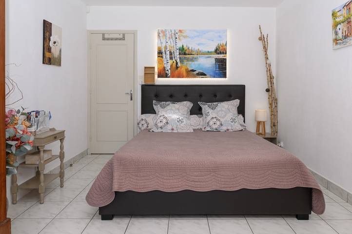 Chambre d'hôtes « Un Détour Entre Mer et Campagne » avec terrasse, jardin partagés et Wi-Fi in Pluneret, Côte des Mégalithes