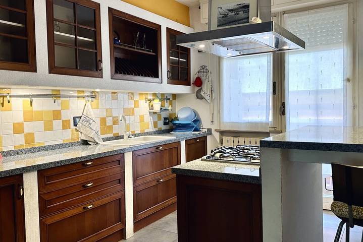 Gîte pour 5 personnes, avec balcon/terrasse, animaux acceptés à Senigallia - 2