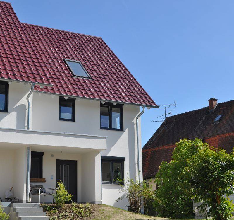 Ganze Ferienwohnung, Ferienwohnung "Im Bänkle" - 4-Zimmer-Fewo mit Terrasse, 2 Balkonen und Seesicht in Gaienhofen, Untersee