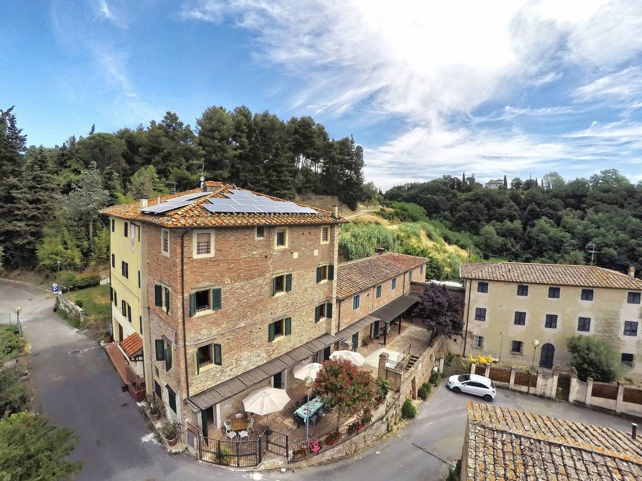 In Palaia mit Großem Garten in Palaia, Pisa e dintorni