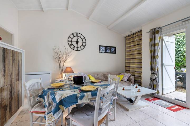 Le Gîte Double 3 et 4 avec terrasses privées et Wi-Fi in Olonne-sur-Mer, Les Sables-d'Olonne