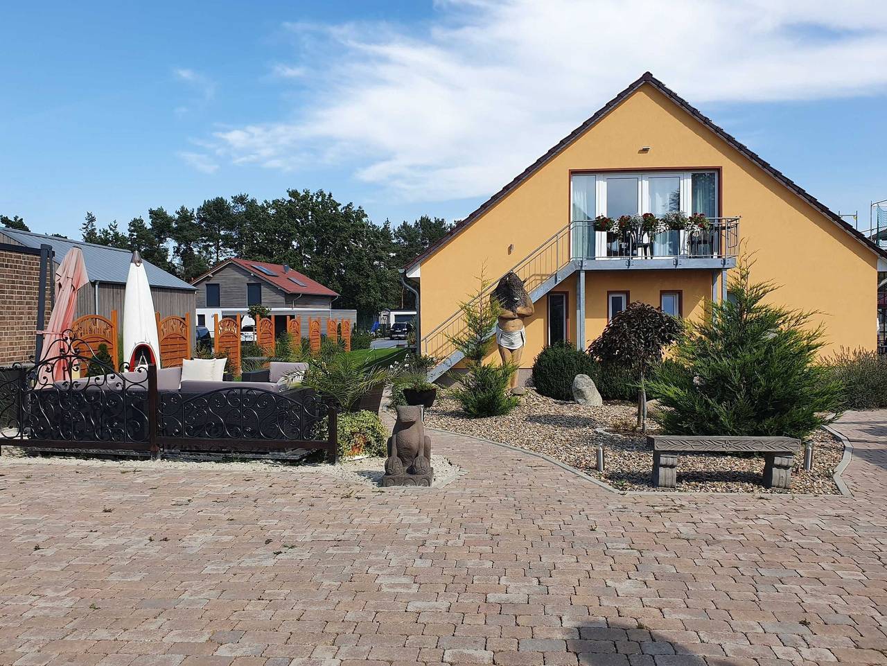 Ganze Ferienwohnung, Apartmenthaus in Walle - Doppelzimmer in Schwülper, Landkreis Gifhorn