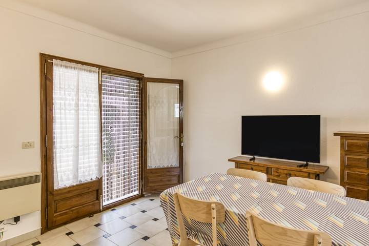 Ferienhaus 'Palau 100m Playa' mit privater Terrasse und Wi-Fi in l'Escala, Oberampurien