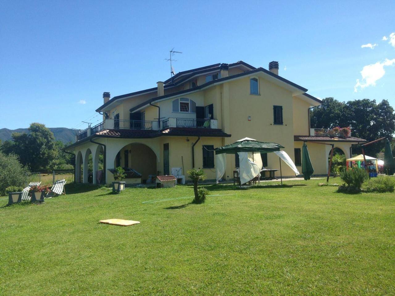 Villa Naclerio in Sarzana, Parco Naturale Regionale di Montemarcello-Magra-Vara