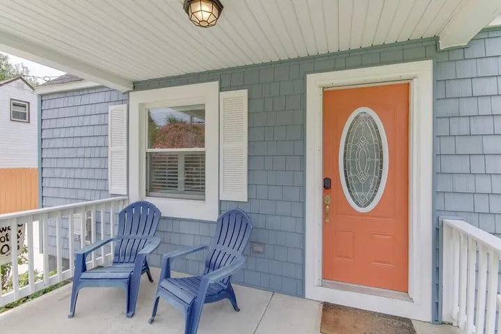 Vacation house for 6 people, with yard and balcony, with pets - 1