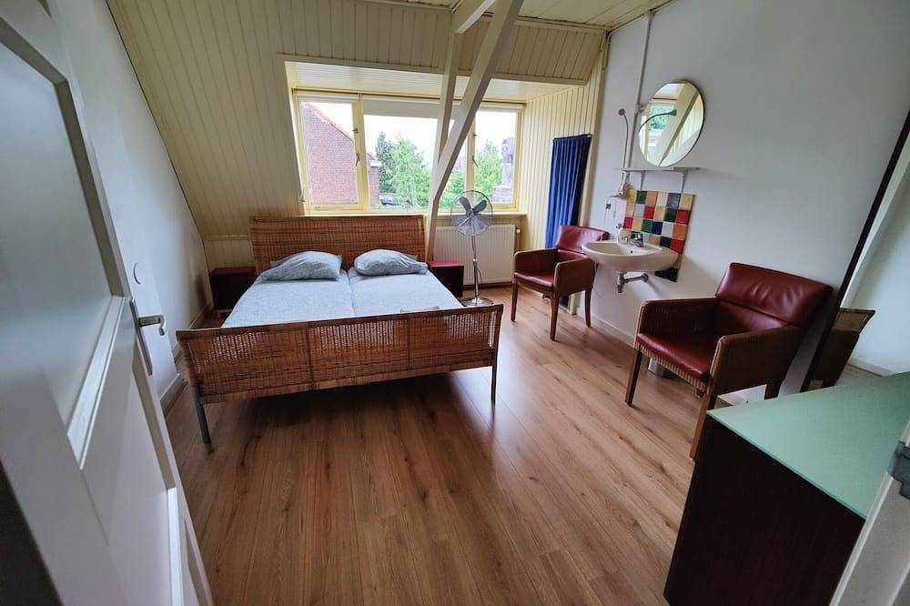 Cozy group townhouse Domus Nimma in Center Nijmegen in Nimwegen, Betuwe