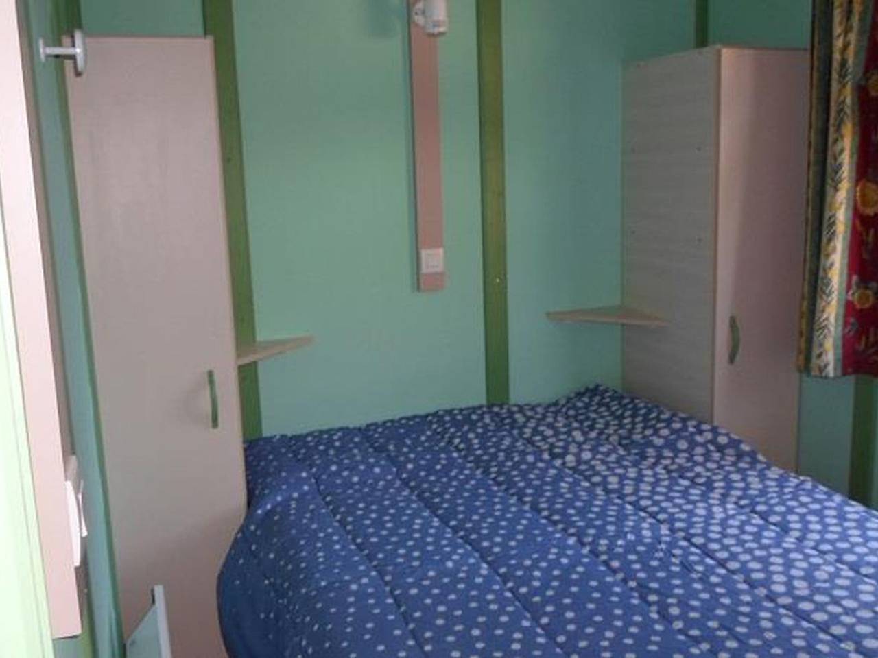 Chalet confortable avec terrasse - 4 personnes in La Chapelle-devant-Bruyères, Saint-Dié-des-Vosges