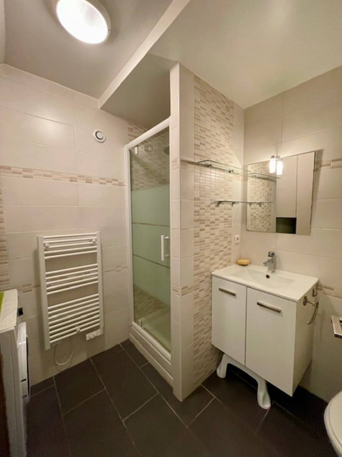 Ganze Wohnung, Cozy cocoon of love with terrace and garden in La Rochelle, La Rochelle und Umgebung