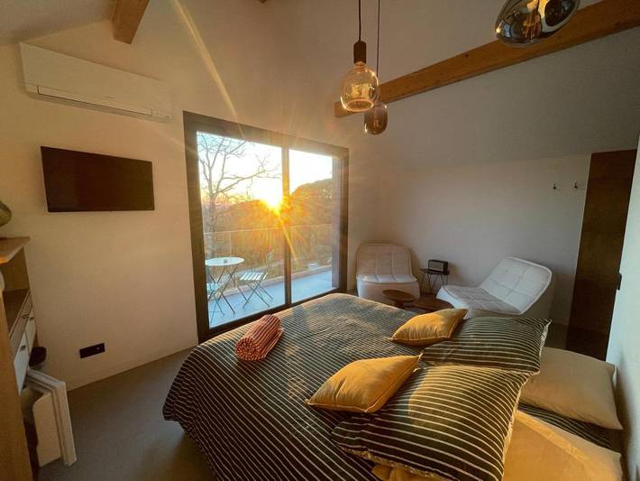 Location de vacances pour 2 personnes, avec terrasse et vue, animaux acceptés à Bouliac - 2