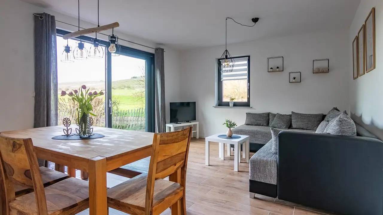Ganze Ferienwohnung, Ferienwohnung für 3 Personen (55 m²) in Konz in Konz, Landkreis Trier-Saarburg