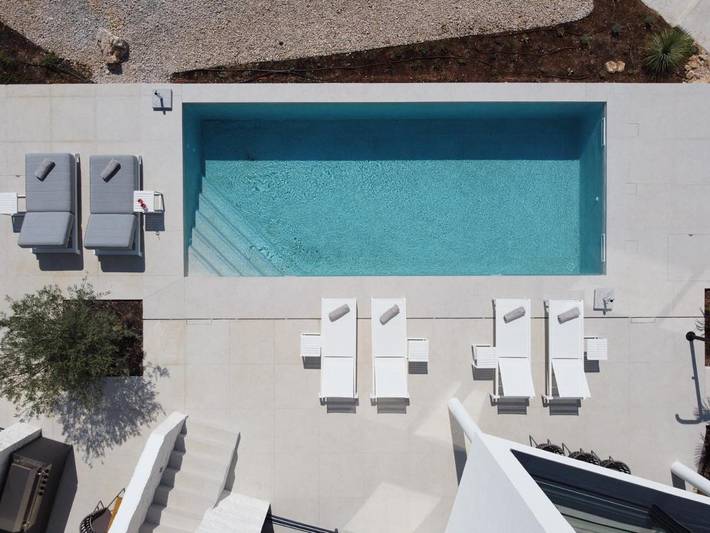 Villa pour 8 personnes, avec jardin et jacuzzi ainsi que sauna et piscine à Punat - 4