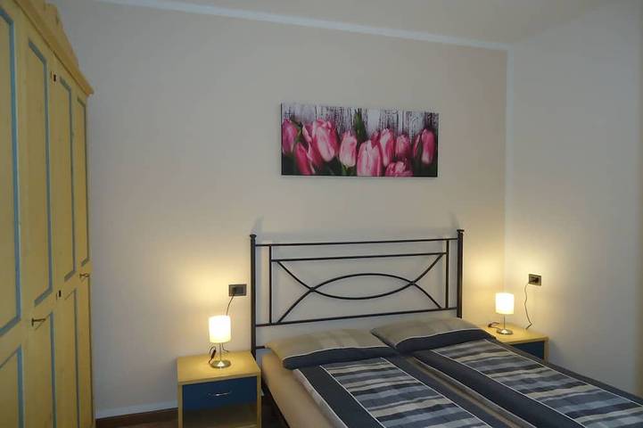 Ganze Wohnung, Für 3-4 Pers., nur 200m zum See/ Strand, mit Garten, Grill in Idro, Gardasee-Berge