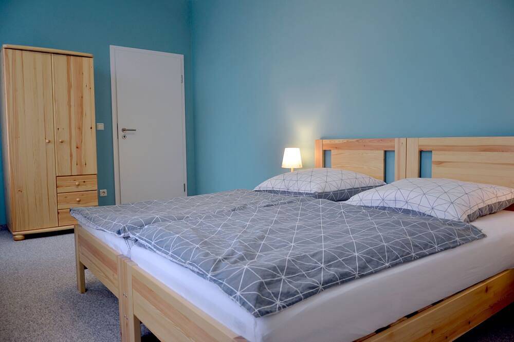 Ganze Wohnung, Ferienwohnung Zum Dorfkrug - Ferienwohnung in Kerkwitz, Schenkendöbern