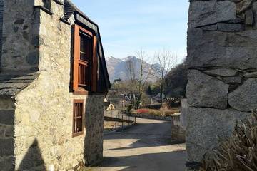 Gîte pour 2 personnes, avec jardin à Saint-Savin (Hautes-Pyrénées)
