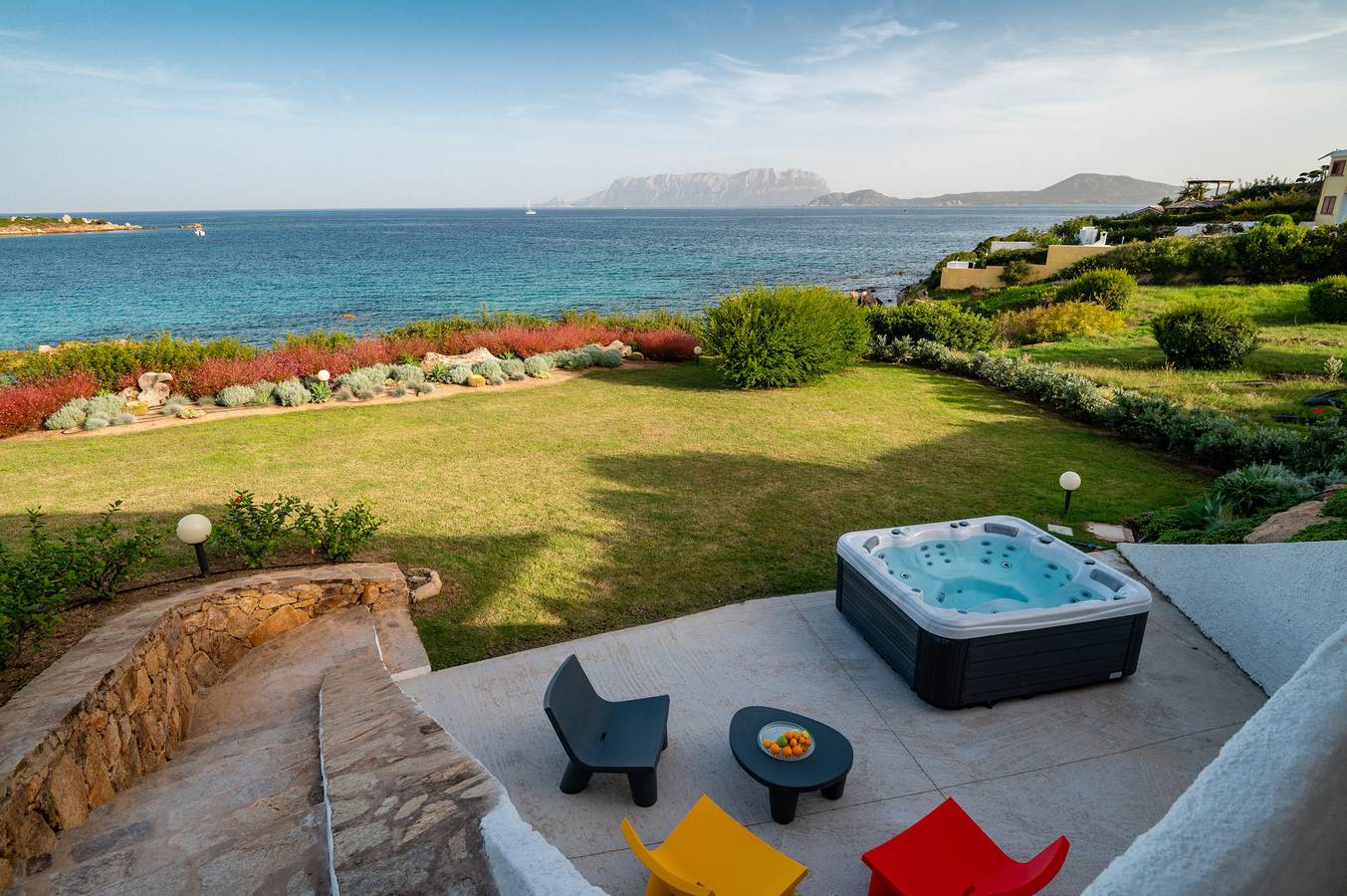 Villa Azul by Klodge - contemporaneo pied dans l'eau con idromassaggio in Spiaggia di Bados, Olbia