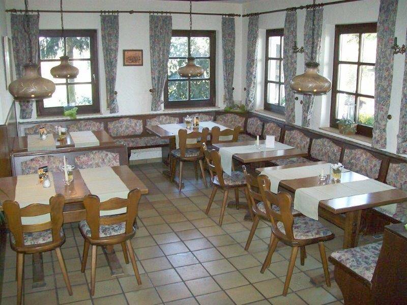 Gasthaus Hinterländer Schweiz in Gladenbach, Naturpark Lahn-Dill-Bergland