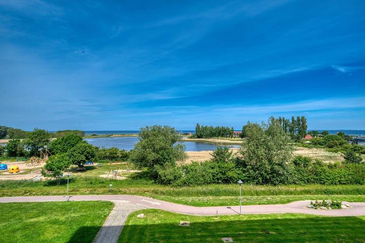 Ferienwohnung für 3 Personen, mit Meerblick und Balkon sowie Ausblick und Seeblick in Heiligenhafen - 2